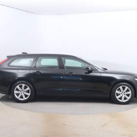 Foto inzerátu Volvo V90 D3