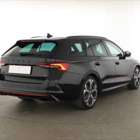 Foto inzerátu Skoda Octavia RS 2.0 TSI
