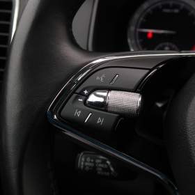 Foto inzerátu Skoda Karoq 2.0 TDI