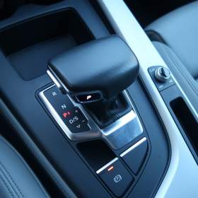 Foto inzerátu Audi A4 35 TDI