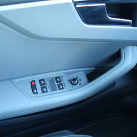 Foto inzerátu Audi A4 35 TDI