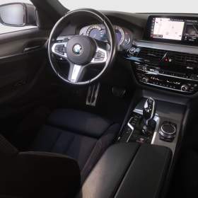 Foto inzerátu BMW 5 530i xDrive