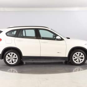 Foto inzerátu BMW X1 xDrive18d
