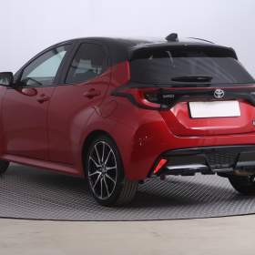 Foto inzerátu Toyota Yaris 1.5 VVT-i Hybrid