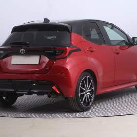 Foto inzerátu Toyota Yaris 1.5 VVT-i Hybrid