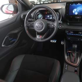 Foto inzerátu Toyota Yaris 1.5 VVT-i Hybrid