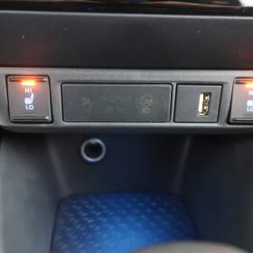 Foto inzerátu Toyota Yaris 1.5 VVT-i Hybrid