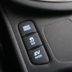 Foto inzerátu Toyota Yaris 1.5 VVT-i Hybrid