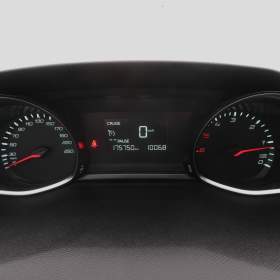 Peugeot 308 1.6 e- HDi / 19818532