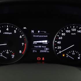 Hyundai i30 1.5 T- GDI MHEV / 19819213