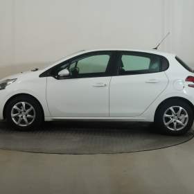 Foto inzerátu Peugeot 208 1.2 PureTech