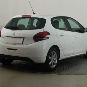 Foto inzerátu Peugeot 208 1.2 PureTech