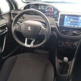 Foto inzerátu Peugeot 208 1.2 PureTech