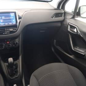 Foto inzerátu Peugeot 208 1.2 PureTech
