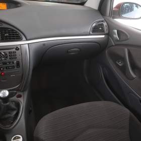 Foto inzerátu Citroen C5 1.6 HDi