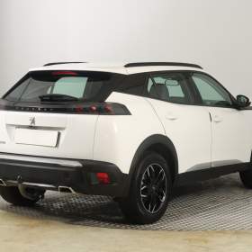 Foto inzerátu Peugeot 2008 1.2 PureTech