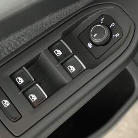 Foto inzerátu VW Golf 1.0 TSI