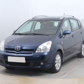 Foto inzerátu Toyota Corolla Verso 1.8