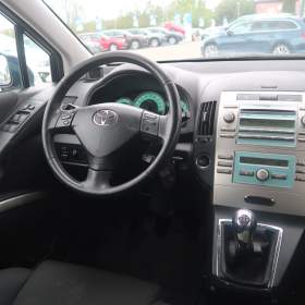 Foto inzerátu Toyota Corolla Verso 1.8