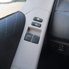 Toyota Yaris 1.0 VVT- i / 19830420