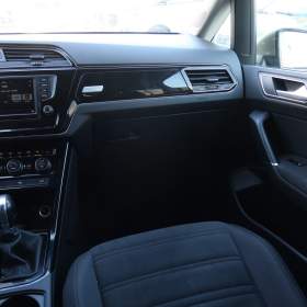 Foto inzerátu VW Touran 2.0 TDI