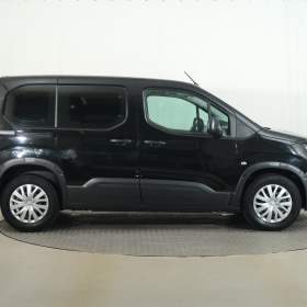 Foto inzerátu Peugeot Rifter 1.2 PureTech