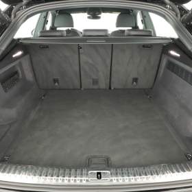 Foto inzerátu Audi Q8 55 TFSI