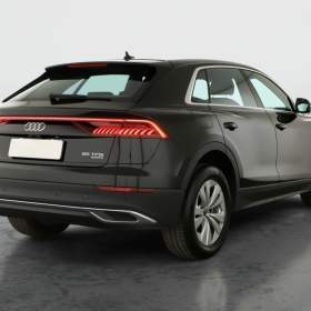 Foto inzerátu Audi Q8 55 TFSI