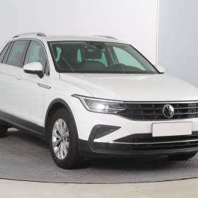 VW Tiguan 1.5 TSI / 19835378