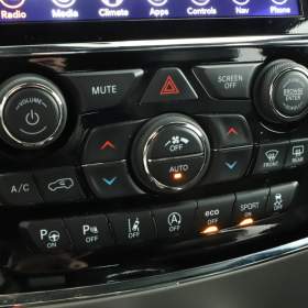 Foto inzerátu Jeep Grand Cherokee 3.0 CRD