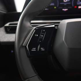 Foto inzerátu Peugeot 5008 PureTech 130