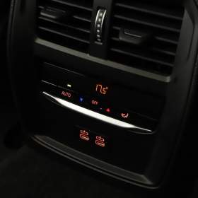 Foto inzerátu BMW i4 eDrive40
