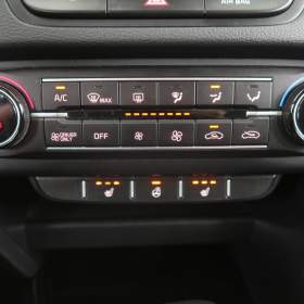 Foto inzerátu Kia XCeed Plug-in-Hybrid