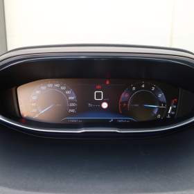 Foto inzerátu Peugeot 3008 1.2 PureTech