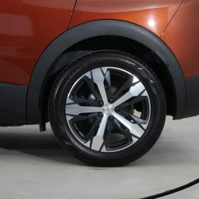 Foto inzerátu Peugeot 3008 1.2 PureTech