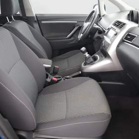 Foto inzerátu Toyota Verso 1.6 D-4D