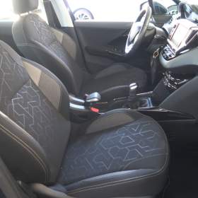 Foto inzerátu Peugeot 2008 1.2 PureTech