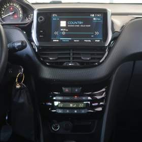 Foto inzerátu Peugeot 2008 1.2 PureTech