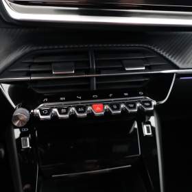 Foto inzerátu Peugeot 2008 1.2 PureTech