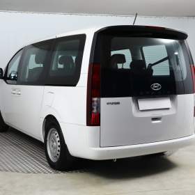 Foto inzerátu Hyundai Staria 2.2 CRDi