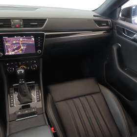 Foto inzerátu Skoda Superb 2.0 TDI