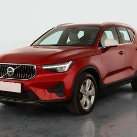 Foto inzerátu Volvo XC40 B4