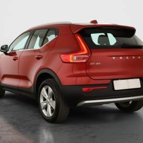 Foto inzerátu Volvo XC40 B4