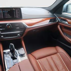 Foto inzerátu BMW 5 530e xDrive