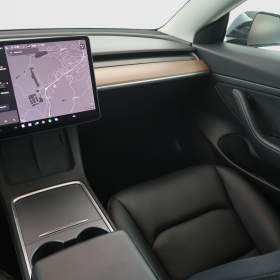 Foto inzerátu Tesla Model 3 Std Range Plus 55kWh