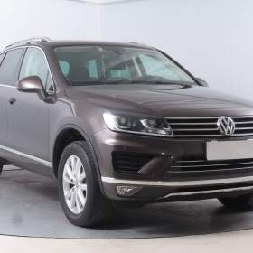 VW Touareg 3.0 TDI / 19848605