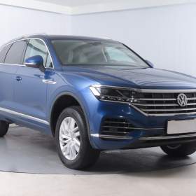 VW Touareg 3.0 TDI / 19849995