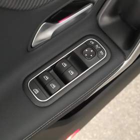 Foto inzerátu Mercedes CLA 200
