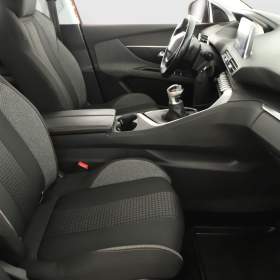 Foto inzerátu Peugeot 3008 1.2 PureTech