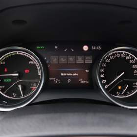 Foto inzerátu Toyota Camry 2.5 Hybrid